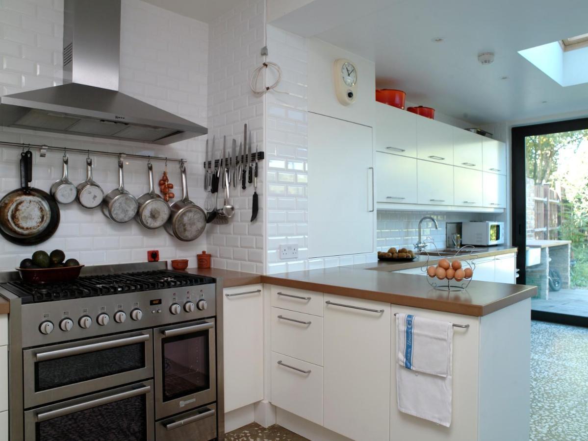 Stunning 5 Bed House With Private Garden Villa ลอนดอน ภายนอก รูปภาพ